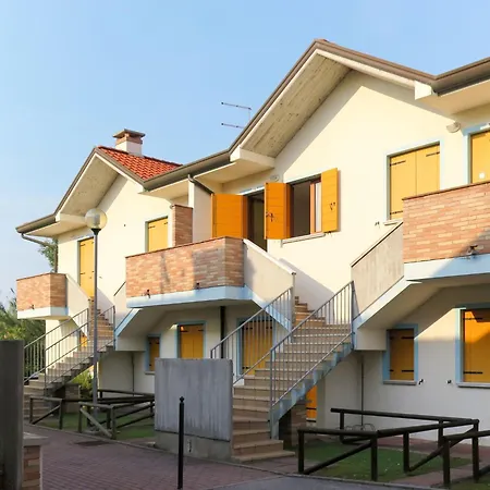 Solmare-11 By Interhome