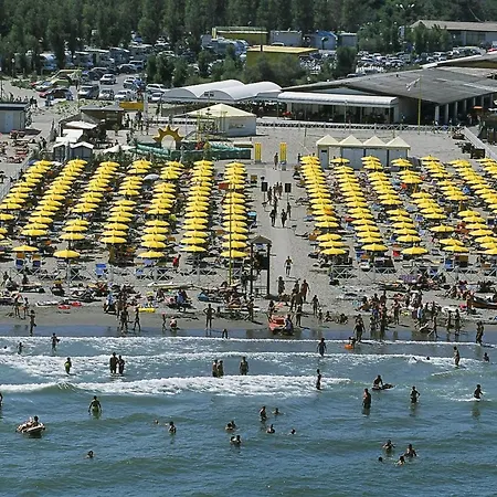 Solmare-11 By Interhome Rosapineta