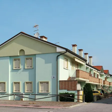 Solmare-11 By Interhome * Rosapineta