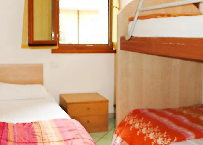 Solmare-11 By Interhome * Rosapineta