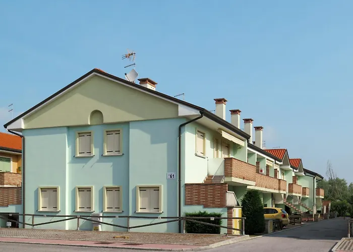 Solmare-11 By Interhome * Rosapineta